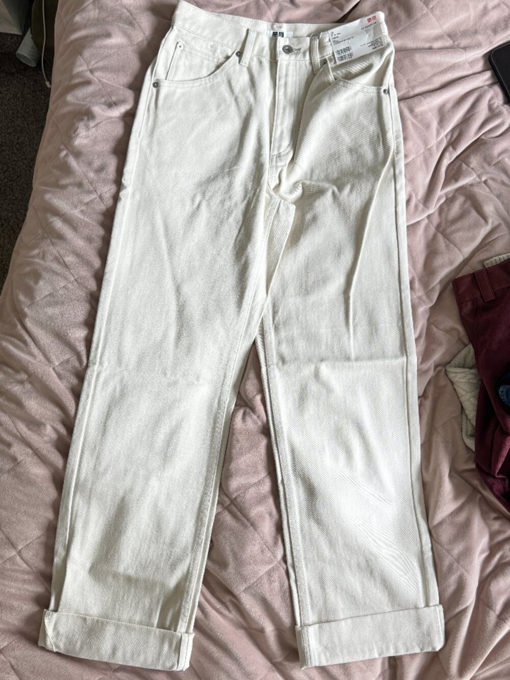 Uniqlo Off White Jeans 155/62A Fits size 24/25 NWT